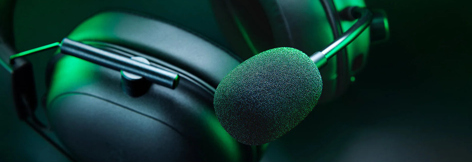 Razer BlackShark V2 HyperSpeed - Wireless Ultra-Lightweight Esports Headset - Black
