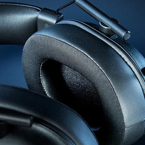 Razer BlackShark V2 HyperSpeed - Wireless Ultra-Lightweight Esports Headset - Black